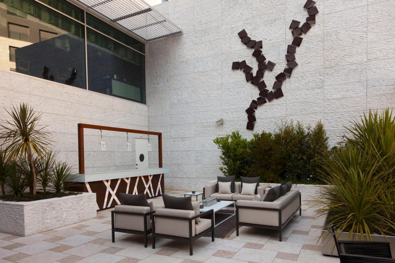 فندق إبيك سانا لشبونه Lisboa المظهر الخارجي الصورة The interior courtyard