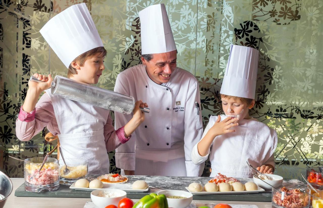 فندق إبيك سانا لشبونه Lisboa المظهر الخارجي الصورة Cooking class at the Culinary Academy