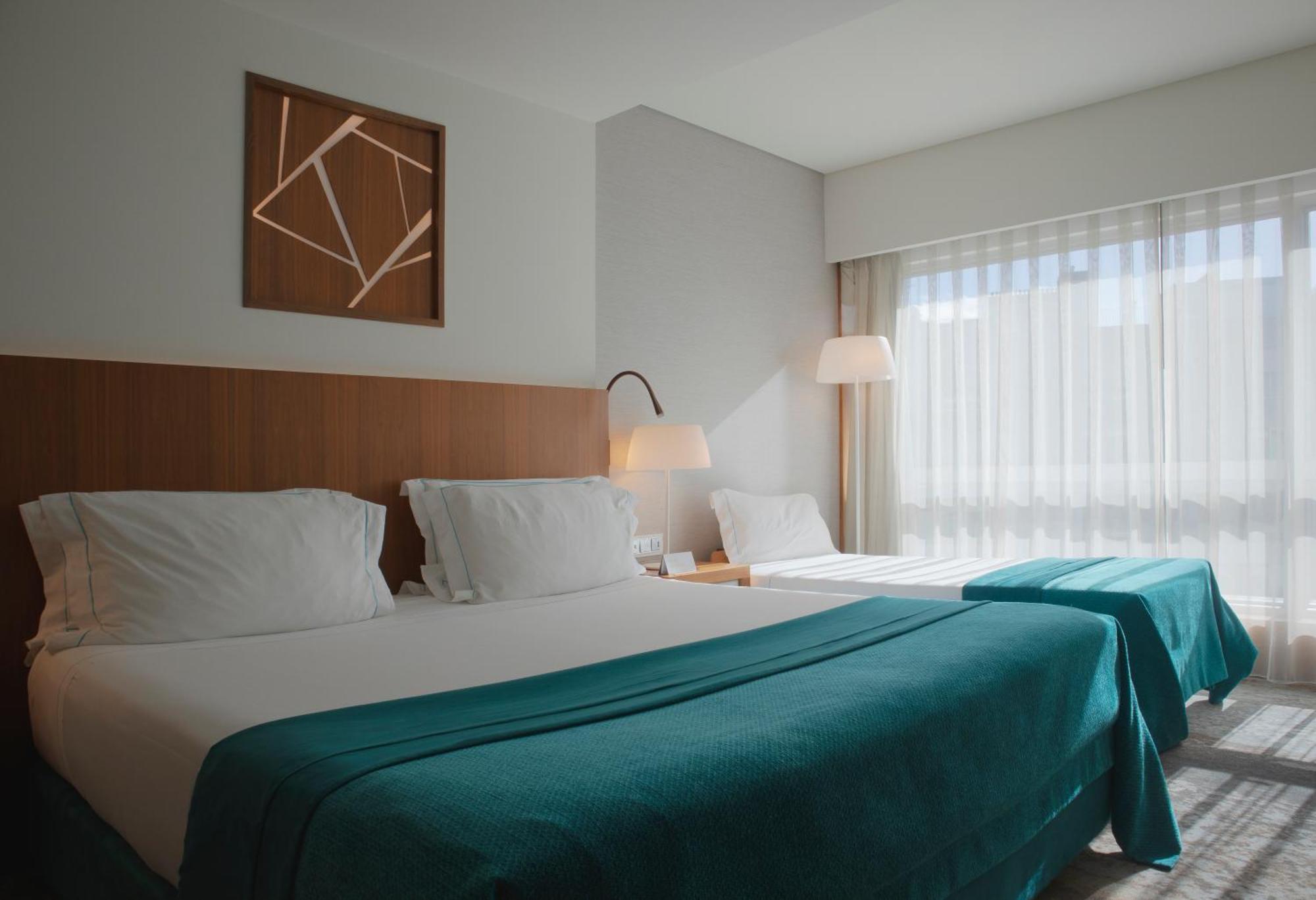 فندق إبيك سانا لشبونه Lisboa الغرفة الصورة A room at the hotel